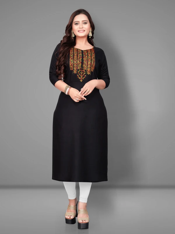 Hetsa Women Embroidered Straight Kurta(Black)