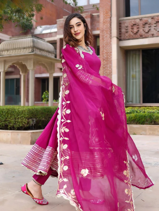 The Style Story Women Kurta Pyjama Dupatta Set